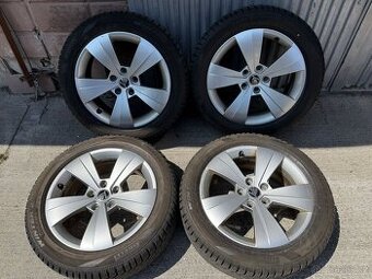 17" Elektrony SKODA 5x112 so zimnymi pneu 215/55 R17