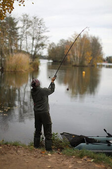 Zánovní LK Baits Hunter Cork 3,6m 3,lb.Cena za dva kusy.