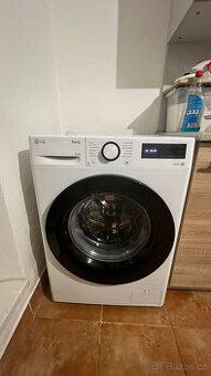 Immediate sale LG ThinQ AI WiFi Washing machine