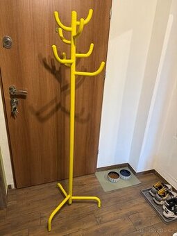 Věšák IKEA
