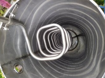 Destilační přístroj