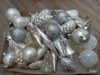 Vánoční ozdoby  42ks