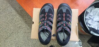 Pracovní boty vel. 42