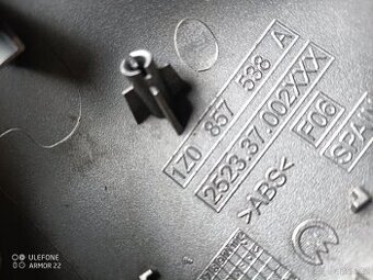 Kryty předních zrcátek