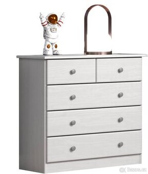 Nová šuplíková komoda z borovice bílá barva