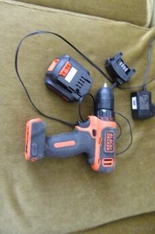 Aku šroubovák BLACH+DECKER BDCDD12