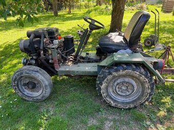 Malotraktor domácí výroby s hydraulikou