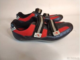 Tretry na kolo Diadora 46