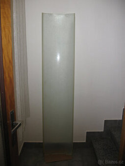 skla na sprchový kout