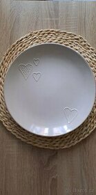 Porcelánový talíř