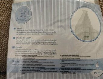 Nebesa nad postýlku s držákem