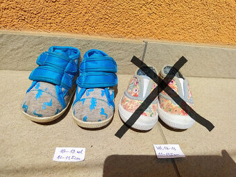 Bačkůrky / lepičky / tenisky vel. 19