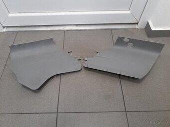 VW Caddy - boční kryt pro středový panel