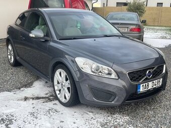 Volvo c30 1.6d 80 kw najeto 153.000km