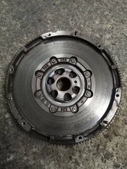 Kompletní dvouhmota 2.0TDi , Sachs 3082000396