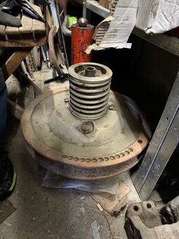 Náhradní díly Fortschritt e 516