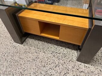 konferenční stolek - 1