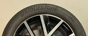 285/40 R20 Bridgestone