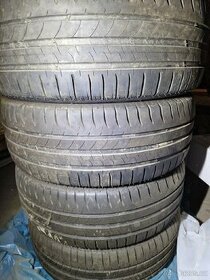 Prodám sadu Letních pneu Michelin 205/55 R16 94V