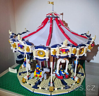 Replika LEGO 10196 Grand Carousel (Lepin)