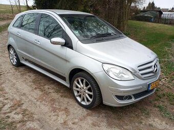Mercedes B 1.7