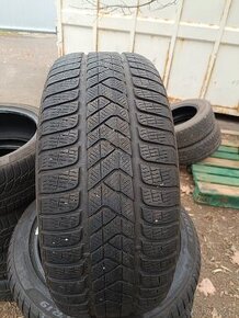 Zimní pneu Pirelli Sottozero 245/45/19 -102V