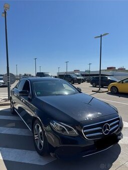 Mercedes-Benz E-Class 220D TOP STAV