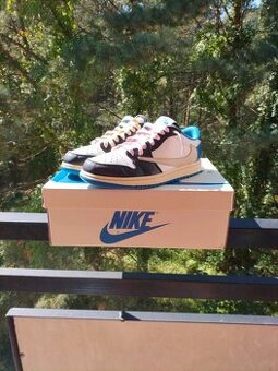 💙 Jordan 1 Retro Low OG SP Travis Scott Fragment 💙