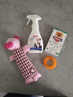 Hračky a pipeta, sprej na blechy a klíšťata pro menšího psa - 1