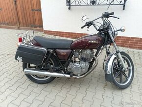 Yamaha SR 500