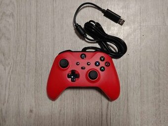 Kabelový herní ovladač gamepad PS3, Switch, Windows