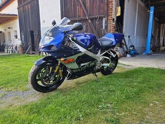Suzuki GSXR 1000 K1