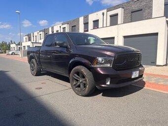 Dodge Ram 1500 Sport Hemi 5.7 - 1