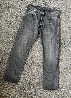 Levis jeans