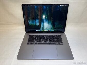 CTO 16 Apple MacBook Pro i9 8jádro SSD 4Tb  64Gb Ram ZÁRUKA