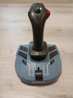 Prodám joystick na xbox