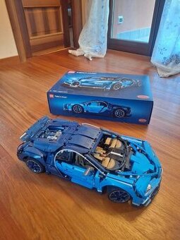 Lego 42083