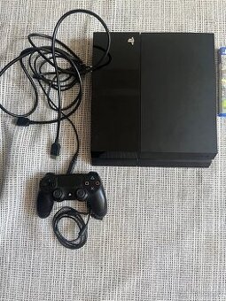 Prodám PS4 500gb