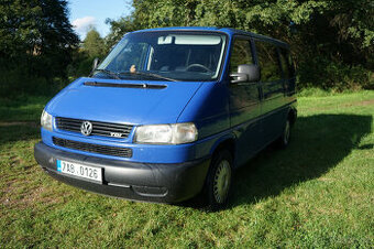 Volkswagen Caravelle T4 2,5 TDi 75 kW, 9 míst