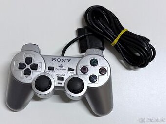 - PS2 Sony Dualshock2 ovladač -