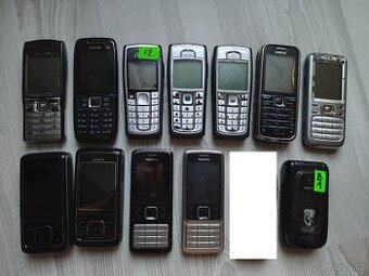 Sada mobilů značky Nokia - 4