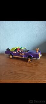Lego Jokerovo auto