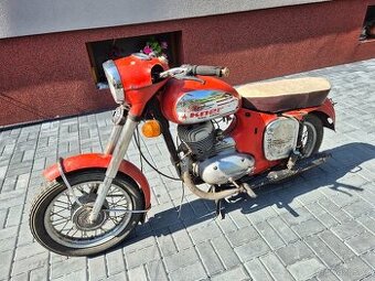 JAWA 250 bez TP, veterán