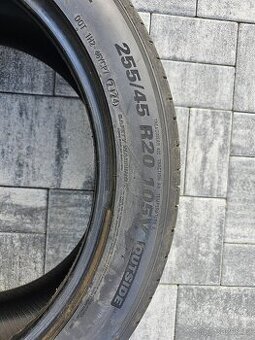 Letní SUV pneu 255/45/R20