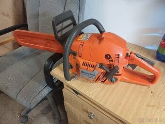 Motorová pila Husqvarna 353