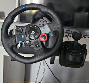 Herní volant logitech G29 + řadící páka