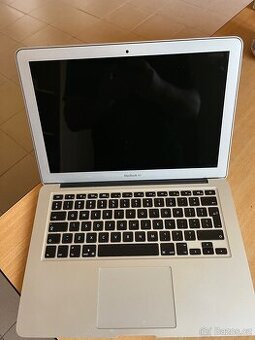 Apple MacBook Air 13” Mid - 2012