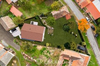 Prodej stavebního pozemku 1 165 m², Mackovice, ev.č. 00302