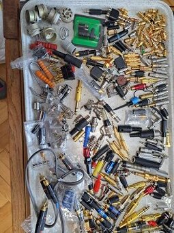 AUDIO KONEKTORY, REDUKCE apod.