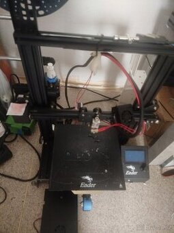Prodám 2× 3D tiskárnu Creality Ender 3 – plně funkční
